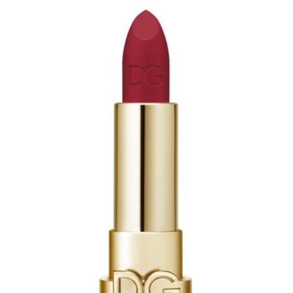 Dolce and Gabbana The Only One Matte Lipstick in 640 DGAmore - Picture 2 of 5